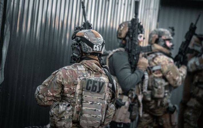 ФСБ готовит ИПСО против Украины: "найдет" российское гражданство у военного руководства, - СБУ