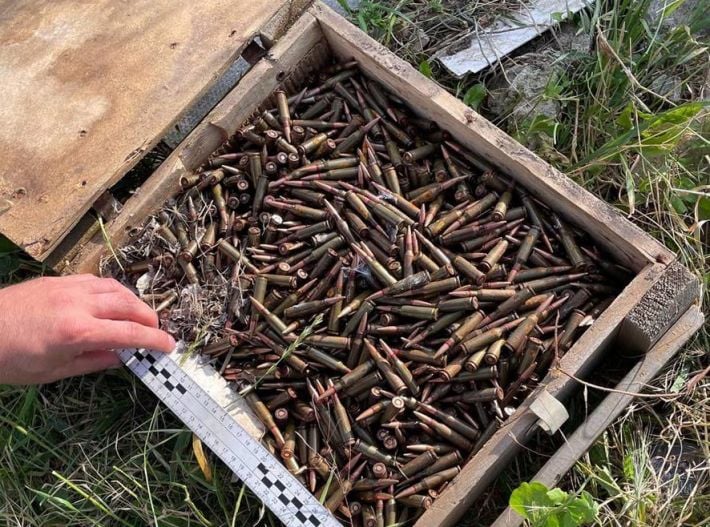 Рашистские полицаи в Мелитополе нашли на ферме оружие