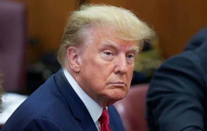Трампу выдвинули обвинения по семи эпизодам в деле о секретных документах