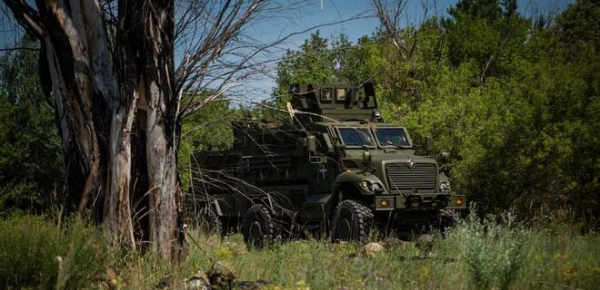 
Генштаб: Росіяни намагалися наступати біля Білогорівки, атакували Авдіївку та Мар'їнку – карта 