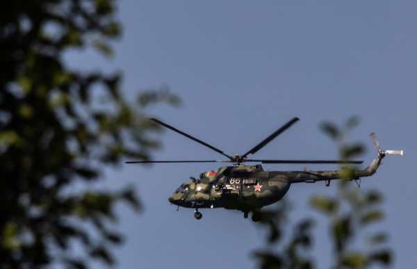 
Два білоруських вертольоти перетнули польський кордон. Польща "вжила заходів у відповідь" – фото 