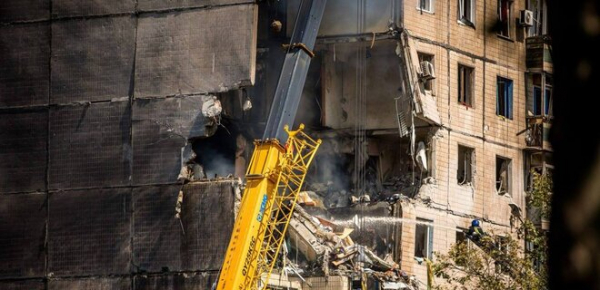 
Зняв відео удару Іскандера по житловому будинку в Кривому Розі. "Оператора" знайшли, повідомили СБУ 