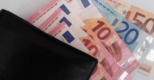 Курс валют на 26 вересня: скільки коштують долар, євро і злотий