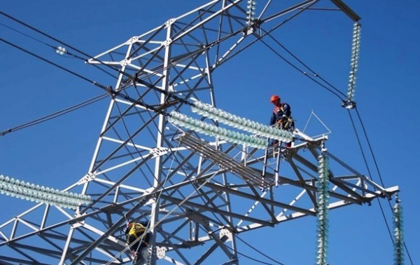 Україна відновила імпорт електрики з двох країн