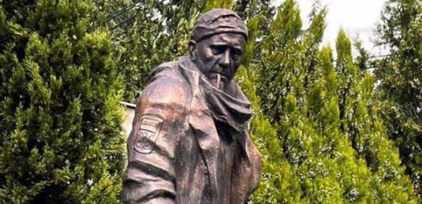 
Розстріляний за "Слава Україні": у Тбілісі поставили пам'ятник Олександру Мацієвському – фото 