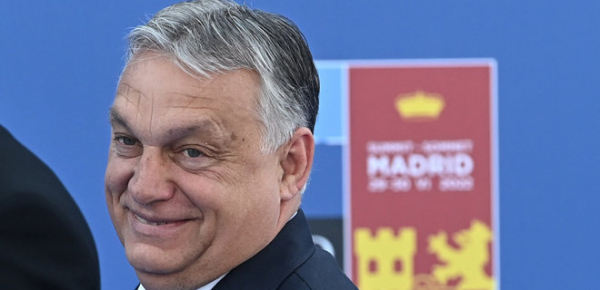 
ЄС розблокував дотації для Угорщини, щоб Орбан зняв заперечення проти допомоги Україні 