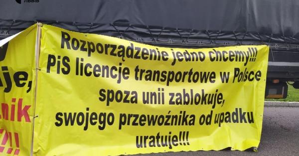 Польські перевізники розпочали обіцяний страйк на кордоні з Україною - він триватиме до 3 грудня