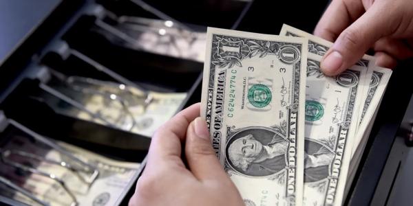 Нацбанк різко погіршив прогноз торгового дефіциту України
