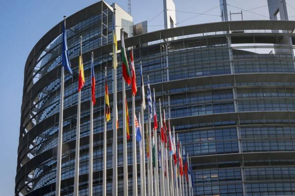 Європарламент схвалив допомогу 50 млрд євро для України