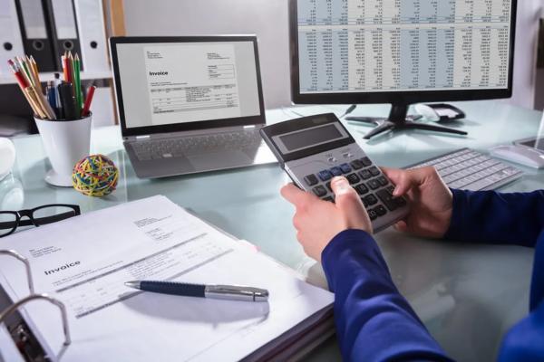 Українці сумлінно платять податки: заплатили на сім мільярдів більше плану на січень