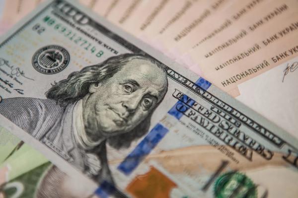 Україна отримала $1,2 млрд зовнішньої допомоги за два місяці. 75% – гранти