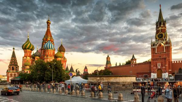 "Важные истории": У Росії після виборів готується підвищення податків для війни