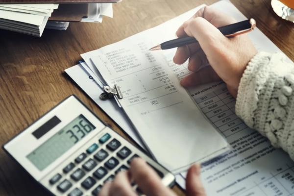 Завершилась кампанія подання декларацій чиновників. Відзвітували понад 660 000 осіб