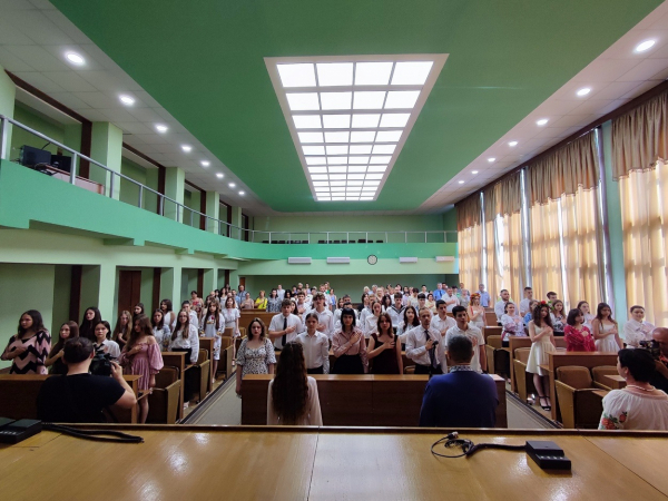 В Ізмаїлі нагородили понад півсотні медалістів (відео)