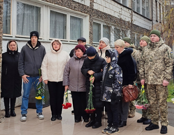 В Ізмаїлі відкрили меморіальну дошку, присвячену загиблому герою Євгену Кльовану