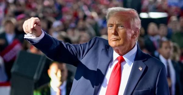 США введуть для Євросоюзу мито у 25% "на все", - Трамп 