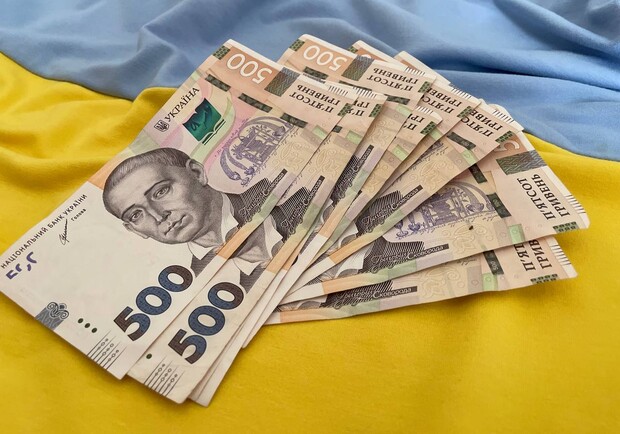 З 1 липня деякі українці зможуть отримувати 4500 гривень соцдопомоги: хто має право. 