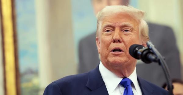 Трамп достроково покидає саміт G7 