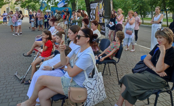 В Ізмаїлі виступили артисти Центру військово-музичного мистецтва ВМС ЗСУ