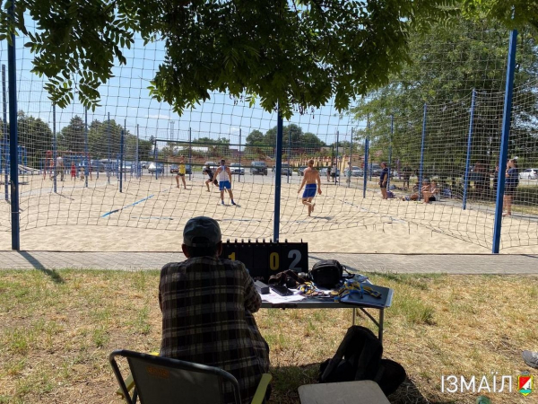 В Ізмаїлі нагородили переможців першого відкритого чемпіонату міста з пляжного волейболу