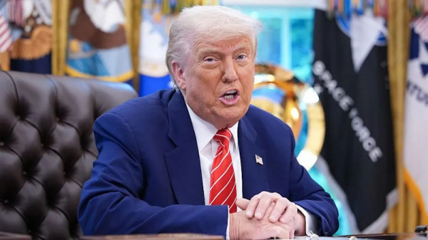 Трамп оправдывает путина и транслирует его угрозы