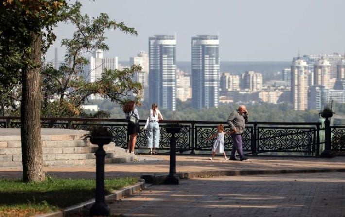 Грозы, жара и шквалы: какой будет погода в Украине 30 июня