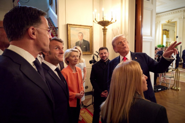 Володимир Фесенко: Зеленському не можна дати Путіну перетягнути Трампа на свій бік