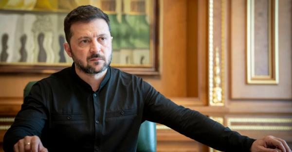 Росія навмисно б’є по рятувальниках і медиках, - Зеленський