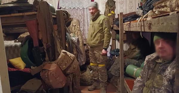 "А якщо ви будете жити - і прилетить?" - за оренду житла з військових вимагають значні суми