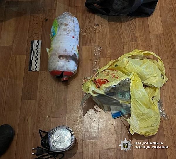 В Ізмаїлі жінка виготовляла вибухівку для теракту, поранено чоловіка (відео)