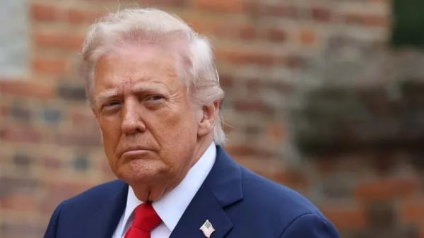 Трамп заявив, що Китай міг би зупинити війну, якби Європа вдалася до мит або санкцій
