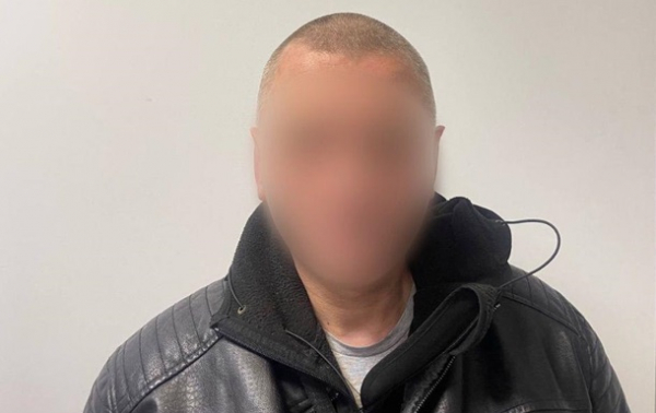 У Києві "таксист"-рецидивіст зґвалтував 18-річну пасажирку