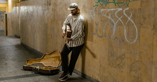 Покарання за пісні російською мовою: прирівнюються до розпиття алкоголю чи дрібного хуліганства