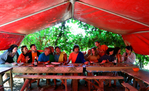 Київ проти Ермітажу: що відомо про головного «розкопника» античного Криму, заарештованого в Польщі