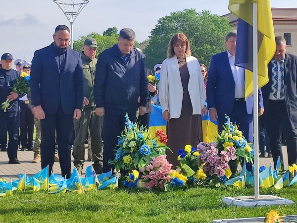 У День Пам’яті та Перемоги Ізмаїл вшанував подвиг ветеранів Другої світової та захисників України
