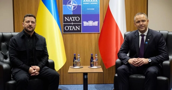 Зеленський понад годину спілкувався з Навроцьким - домовилися зберегти взаєморозуміння та єдність