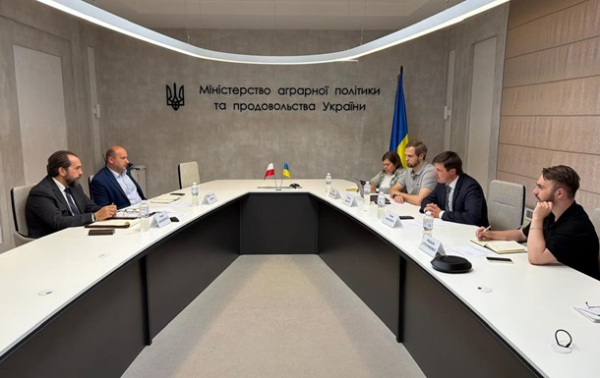 Україна домовляється з Польщею щодо агроекспорту