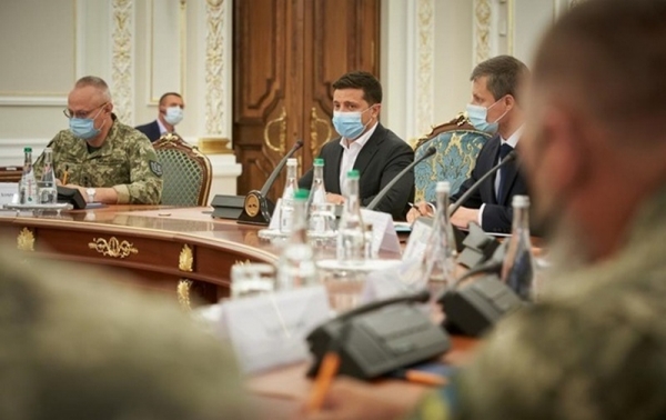 Зеленский обратился к украинским военным в честь Дня ВСУ