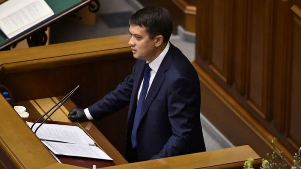 Разумков заявил, что коронавирус обнаружили уже у 23 нардепов